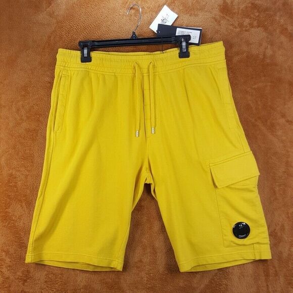 CP COMPANY Mens Shorts XL Yellow Pull On Drawstring Cargo Bermuda Logo Sweat - Picture 1 of 11